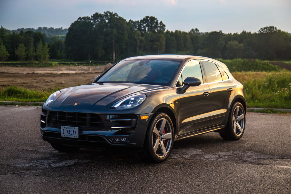 Макан i am. Porsche Macan 5. Porsche Macan Macan. Porsche Macan Turbo. Porsche Macan Turbo 2017.