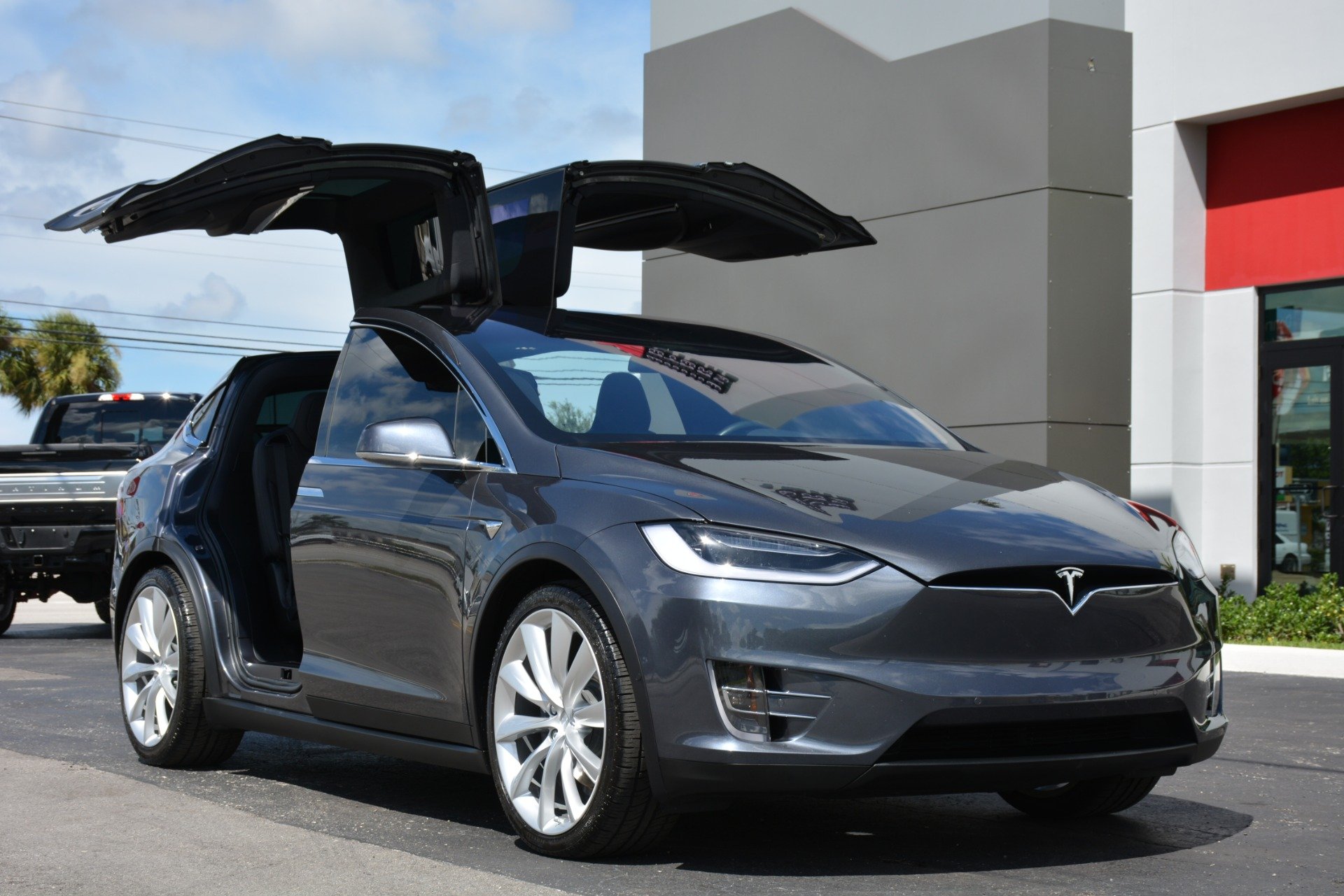 Тесла модель х. Tesla model x 75d. Tesla model x i 75d. Tesla model x 2017. Model x 75 d.