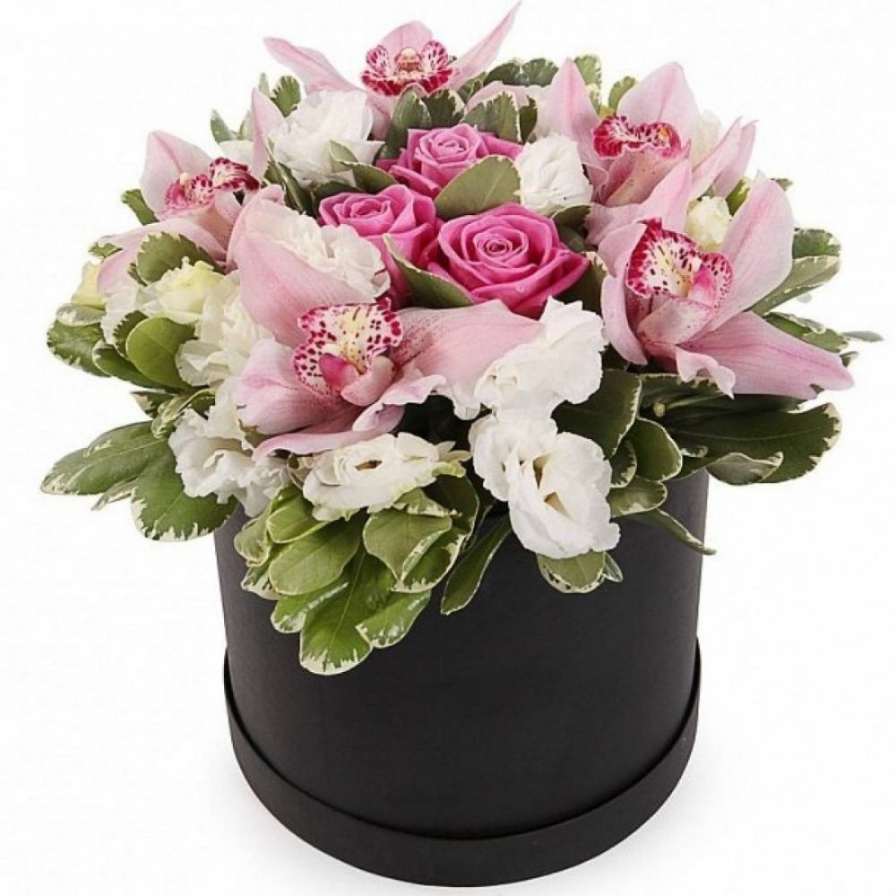 Букет с орхидеями и розами