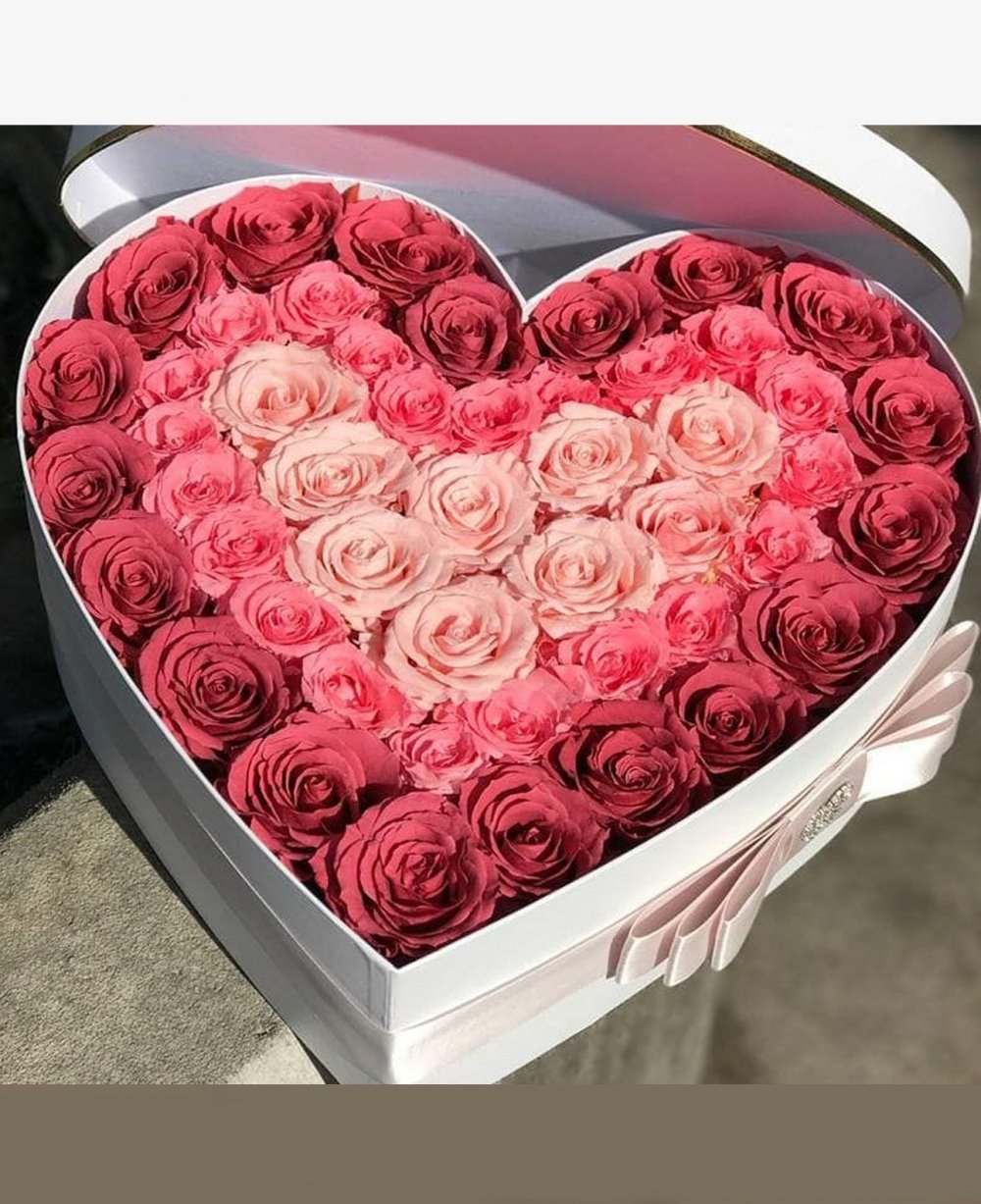 фото роз в коробке сердце