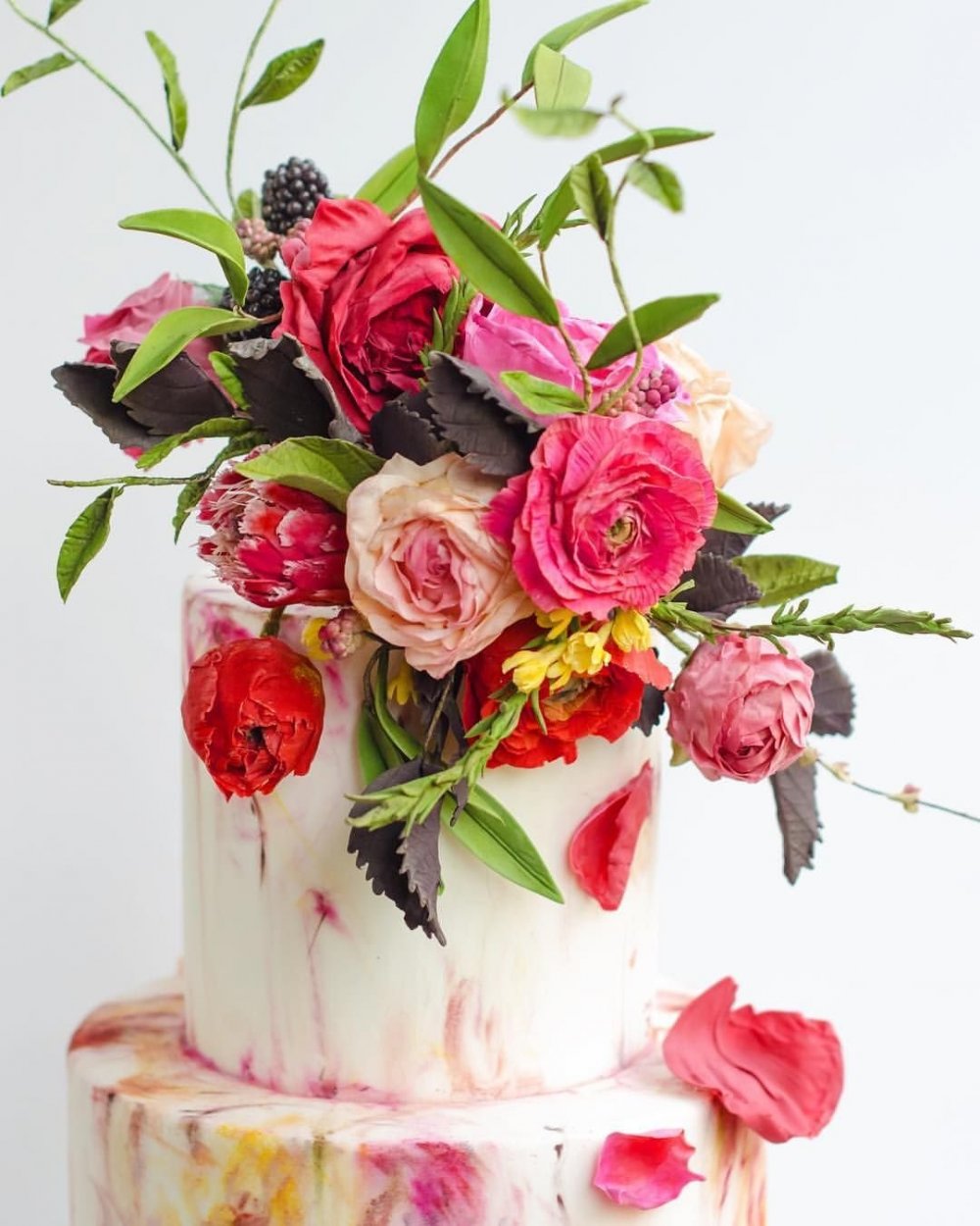 Стильный букет цветов торт