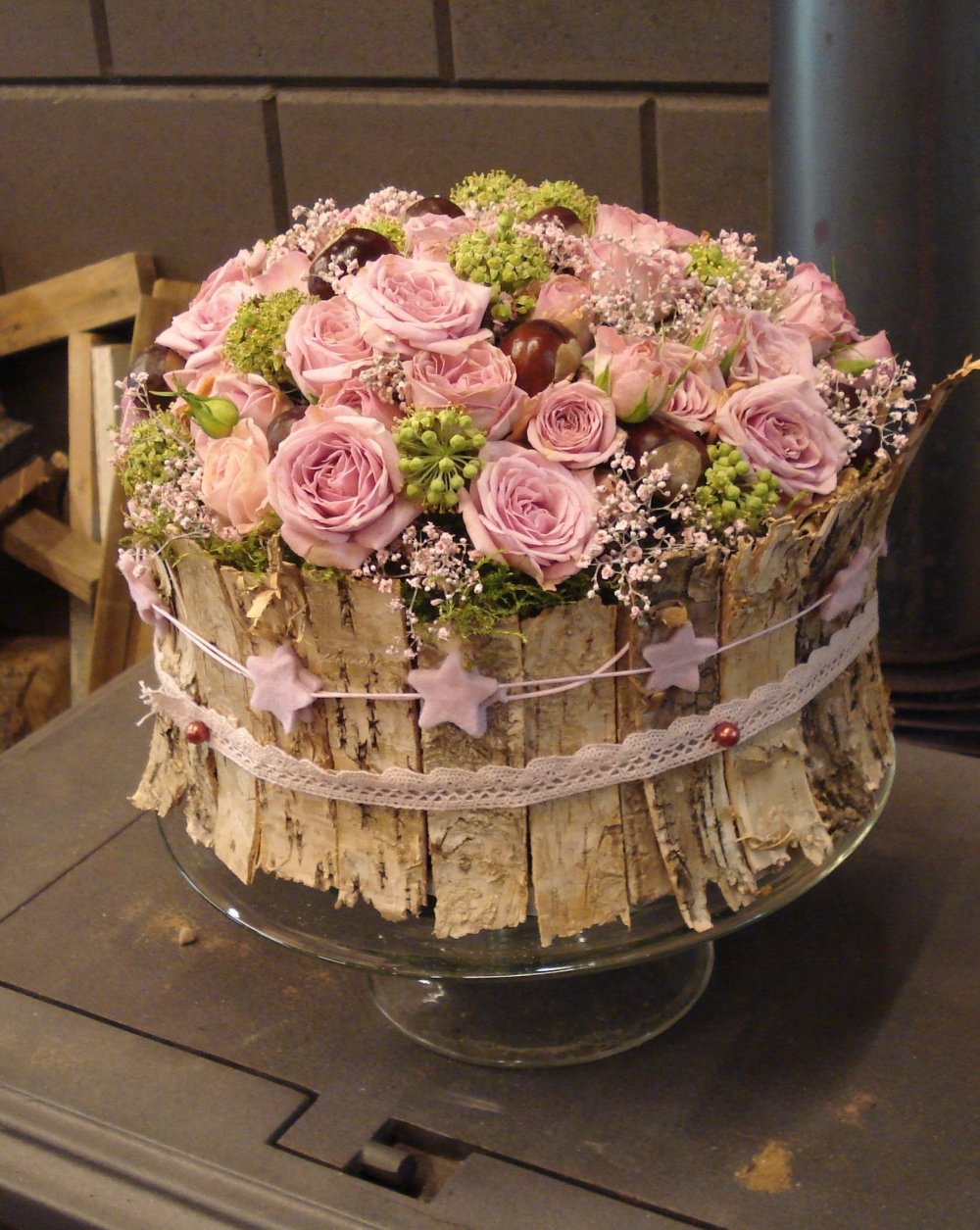 Цветочный торт из живых цветов