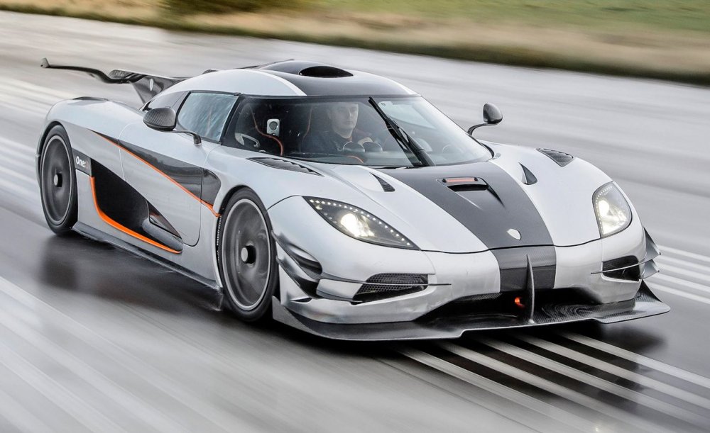 Koenigsegg Agera one 1