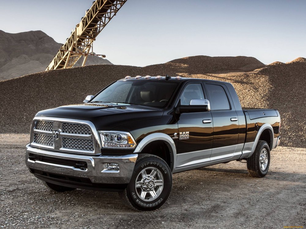 Dodge Ram 1500 Laramie Crew Cab