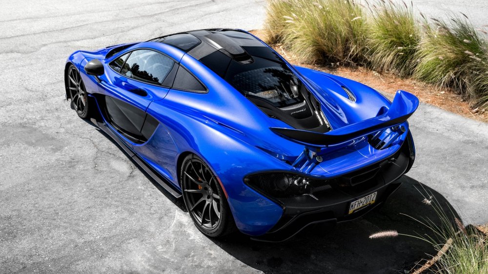 MCLAREN p1 2022