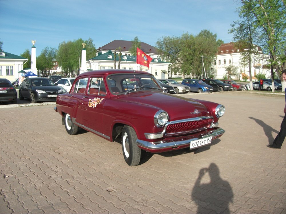 Волга gaz 21 krasniy