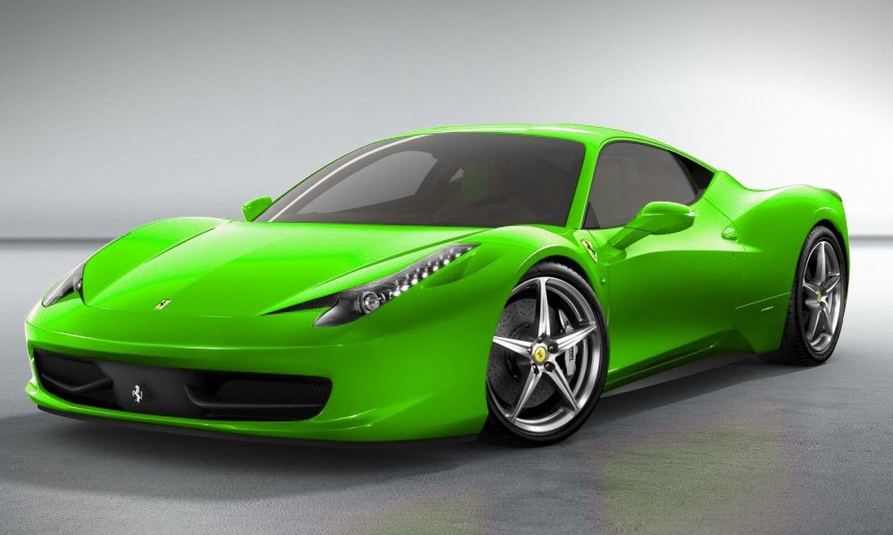Зелёная Ferrari f458