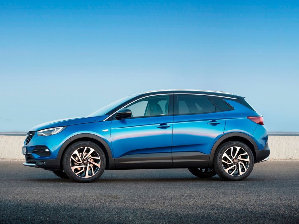 Opel паркетник Grandland x