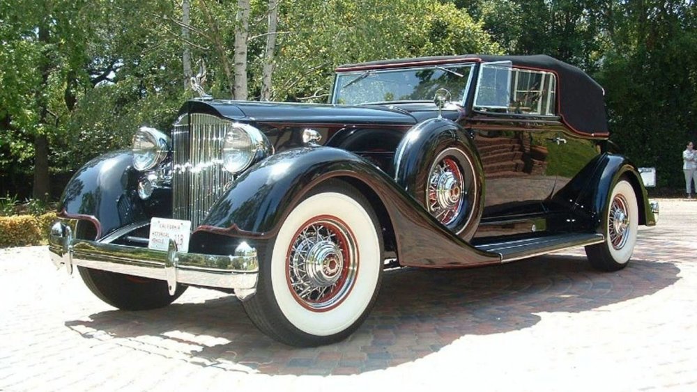 1/18 Packard Victoria 1934 Autoworld