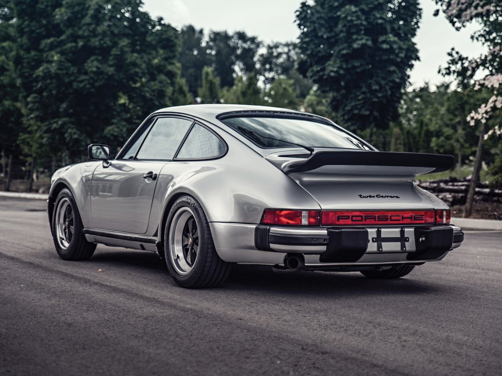 Porsche 911 Turbo 3.0 Coupe