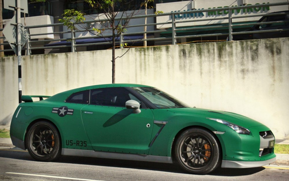 Nissan 350z Green