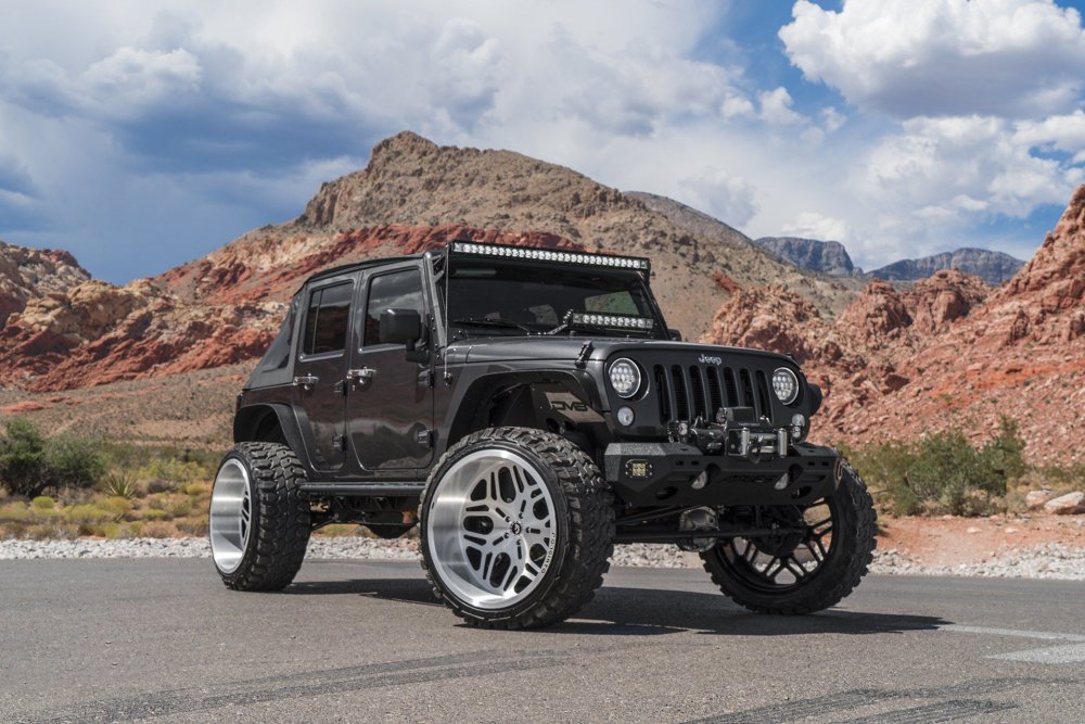 Jeep Wrangler Black Red