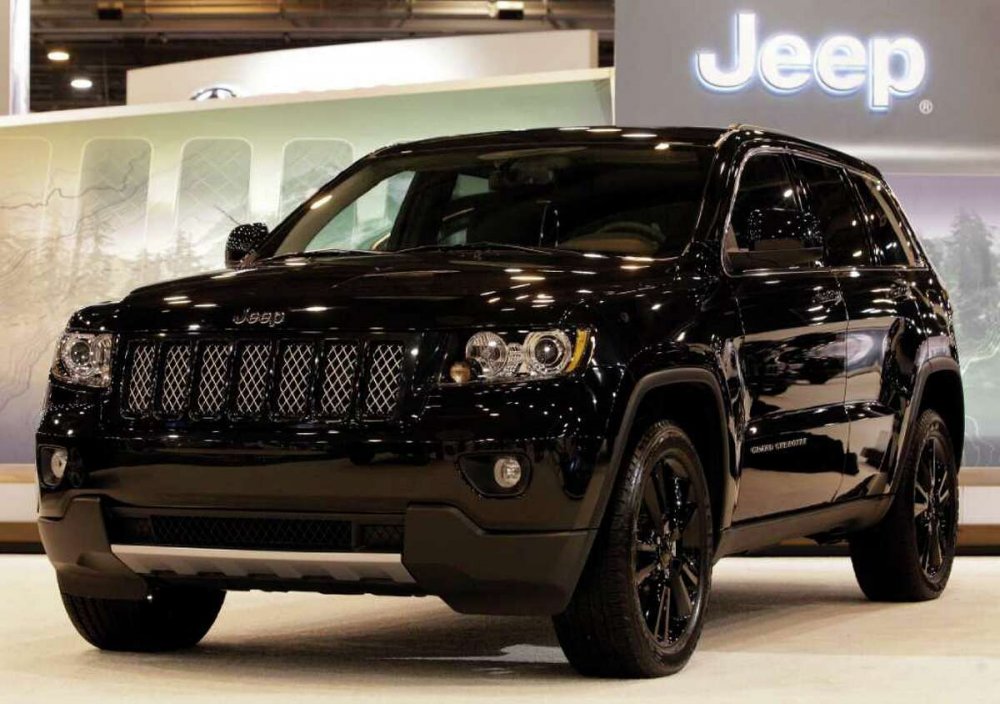 Jeep Grand Cherokee 2012 черный