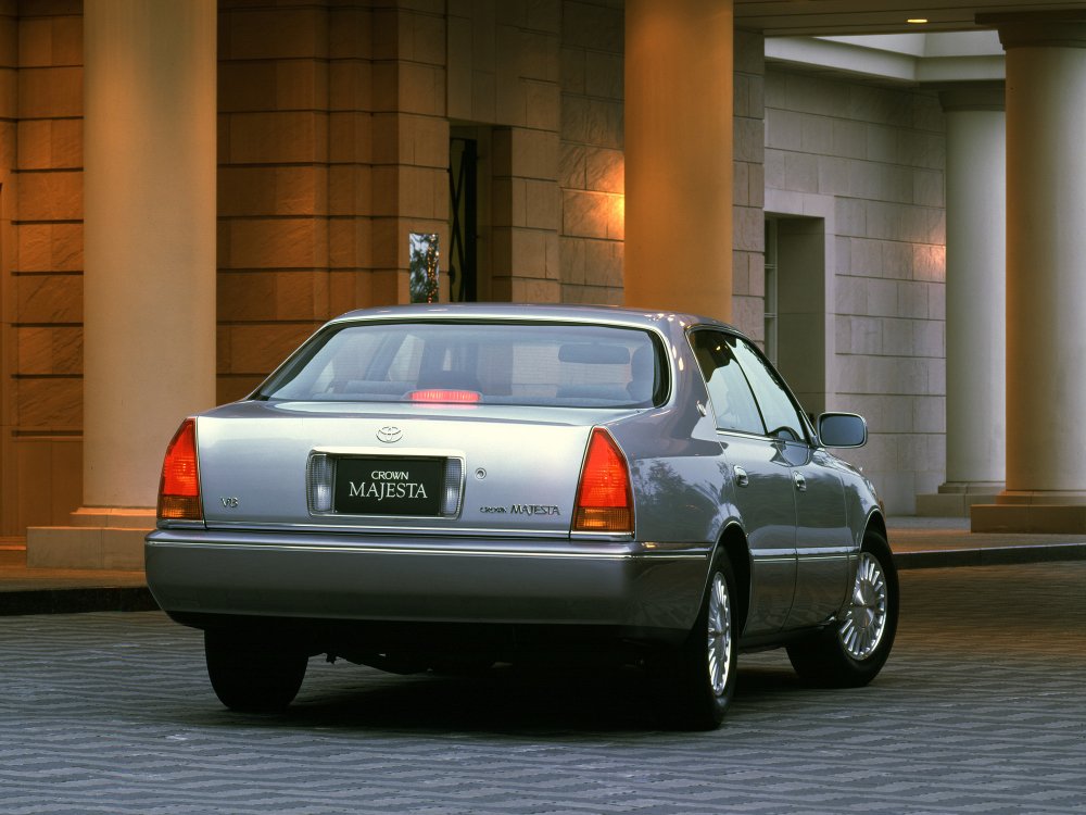 Toyota Crown Majesta s150