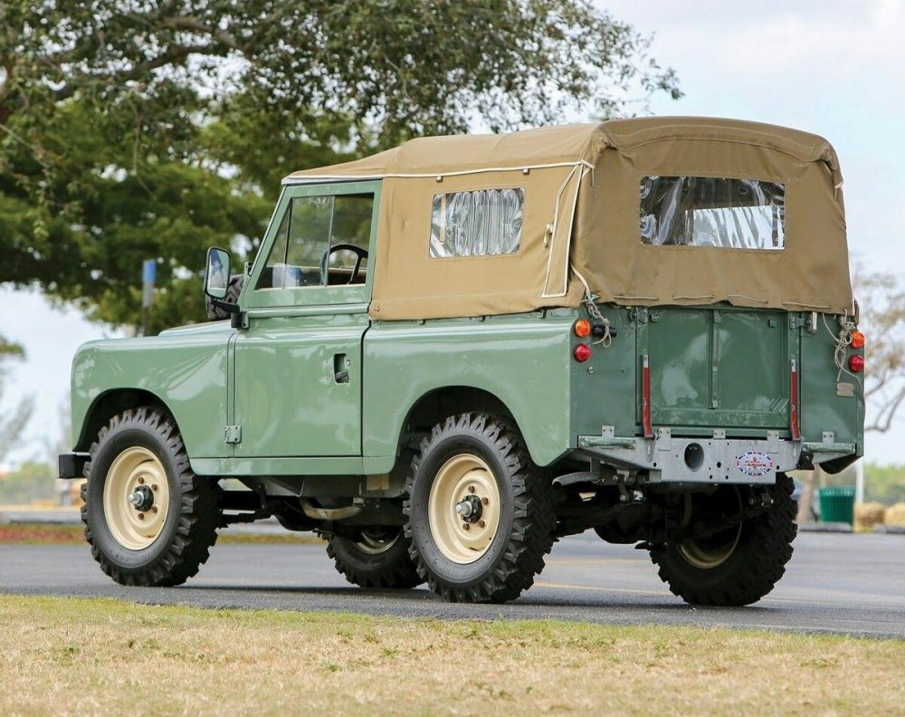 Land Rover Series III