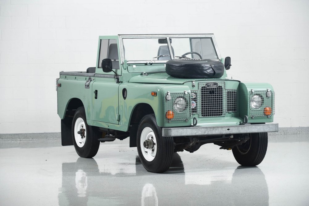 Land Rover Series 109