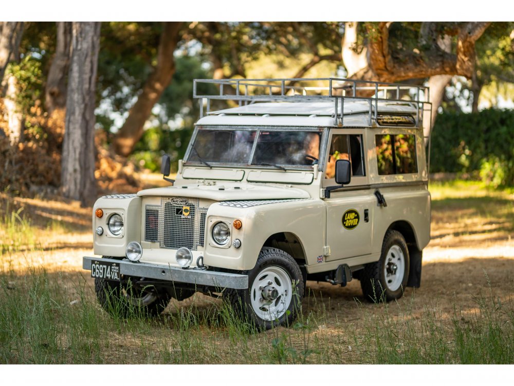 Land Rover Series 3