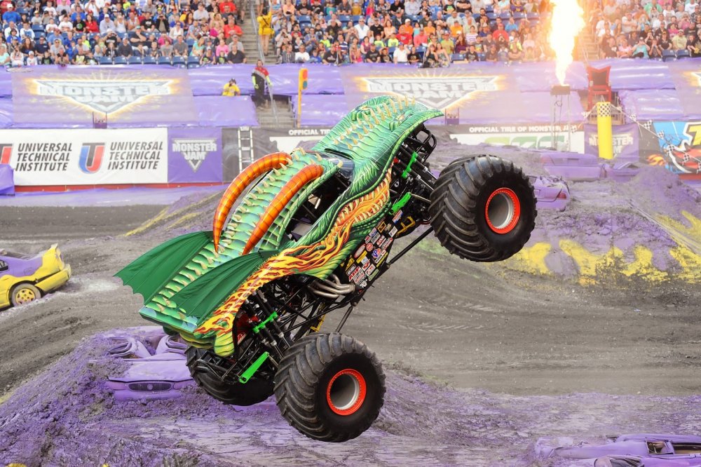 Monster Jam Dragon