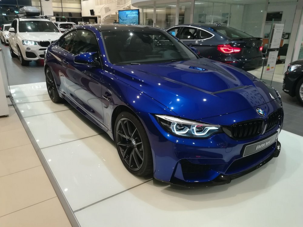 BMW f30 темно синяя