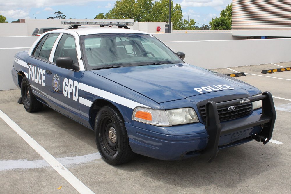 Ford Crown Victoria Police Interceptor