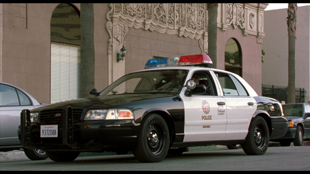 Ford Crown Victoria 2000