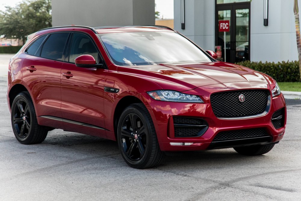 Jaguar f-Pace 2016