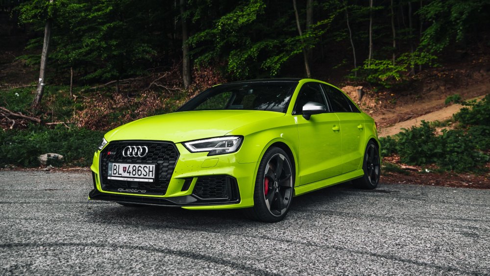 Audi rs4 vs rs6