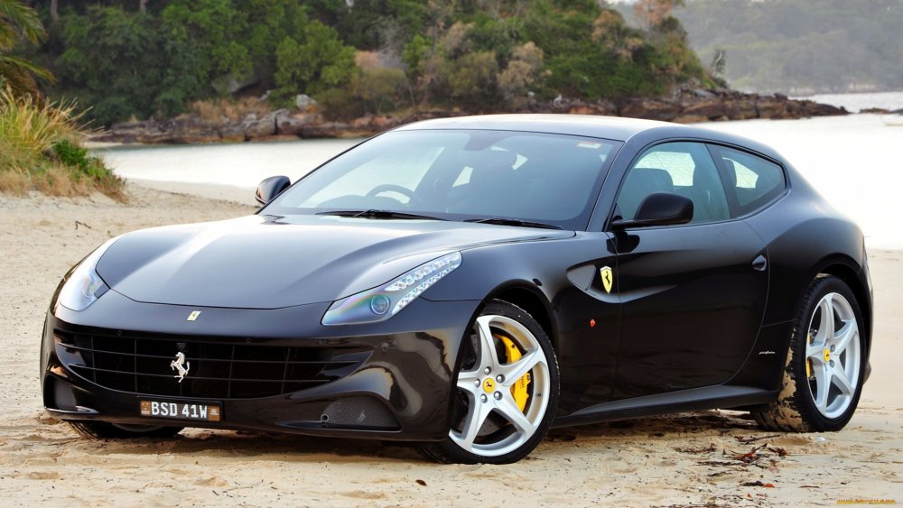 Ferrari FF 2013