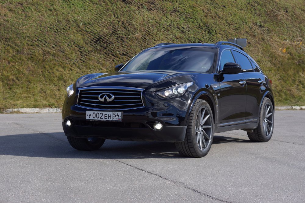 Infiniti qx70 3.7