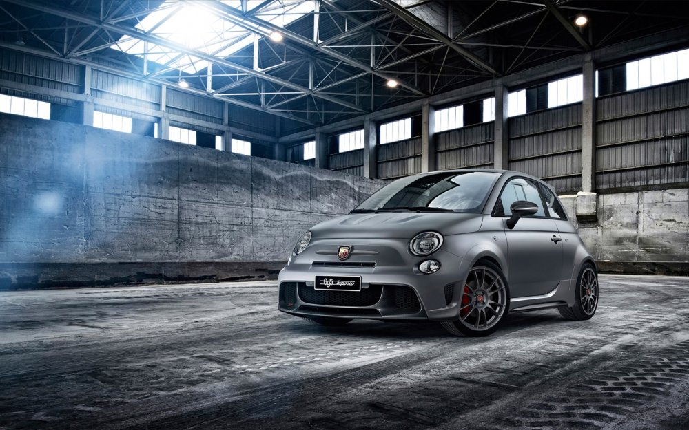 Abarth 695 Biposto цена