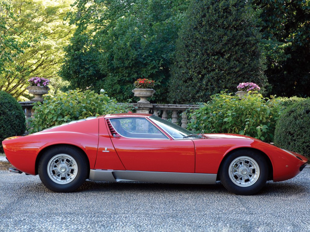 Lamborghini Miura p400