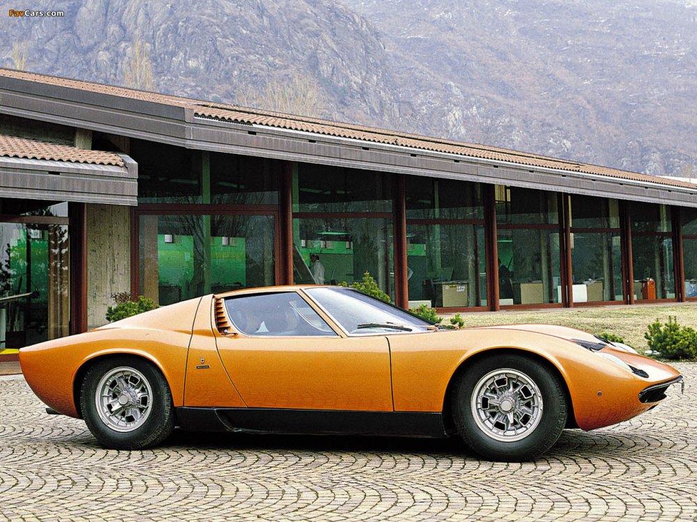 Lamborghini Miura 1966