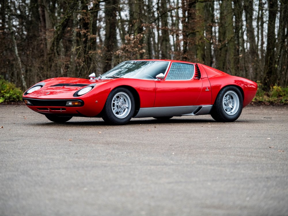 Lamborghini Miura p400 s салон