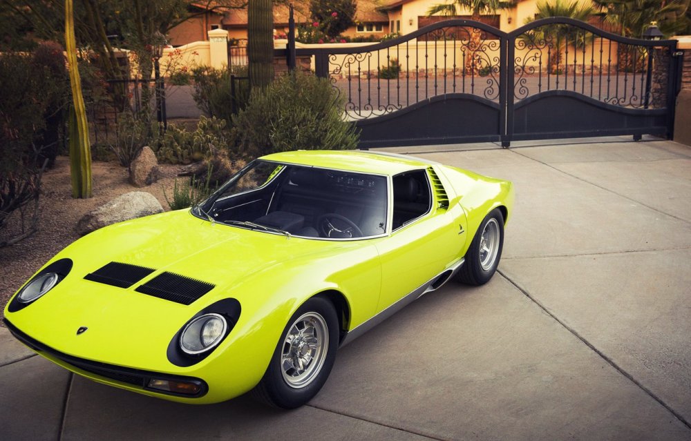 Lamborghini Miura p400 SV