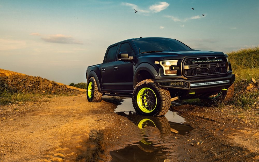 Ford f-150 SVT Raptor Hennessey Velociraptor