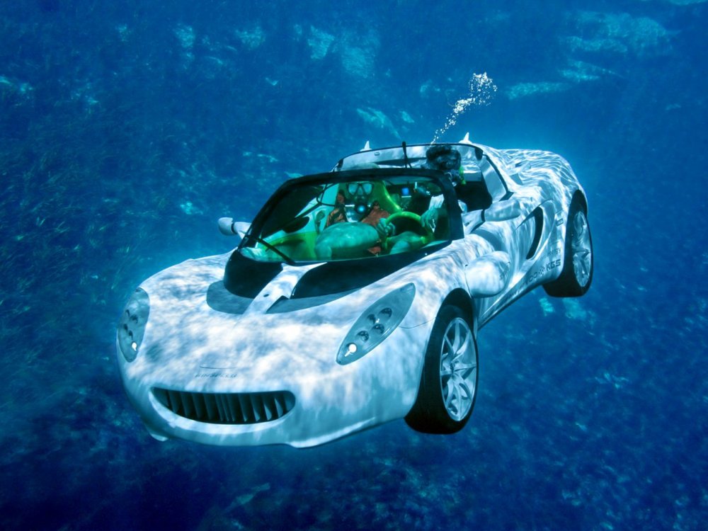 Плавающий автомобиль
