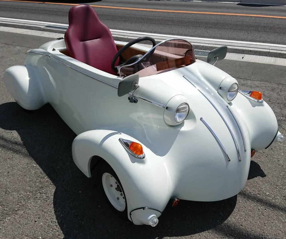 Mitsuoka mc1 салон