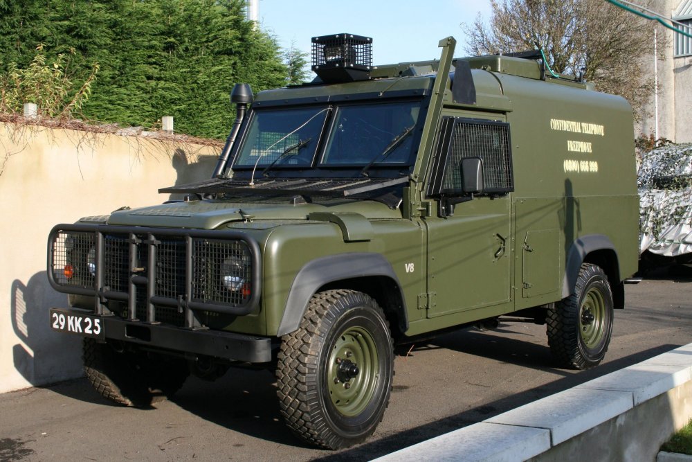 Land Rover Defender 110 бронированный