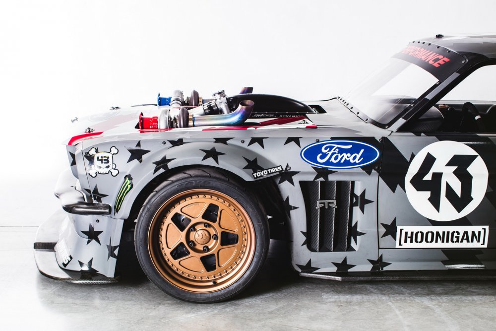 Ford Mustang Hoonicorn