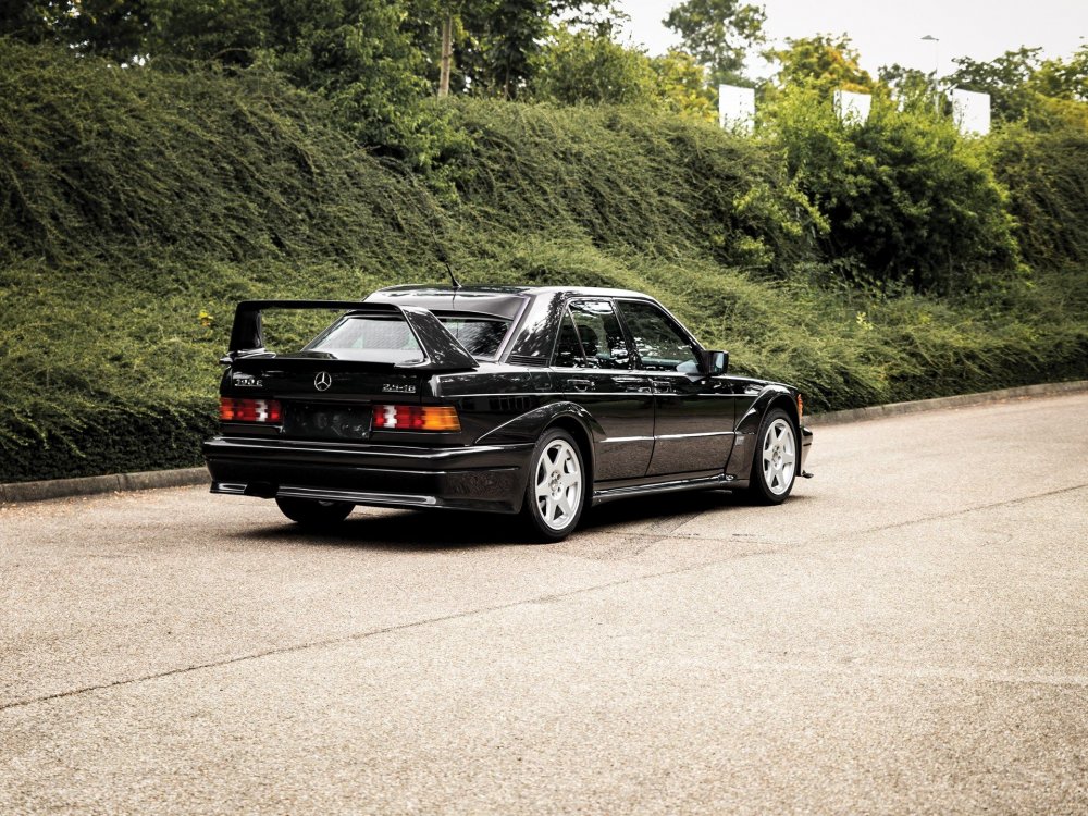 Mercedes-Benz 190e 2.5-16 evo2