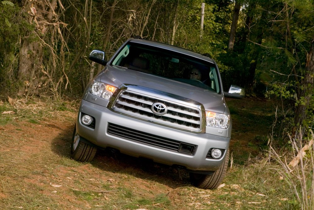 Toyota Sequoia 2010