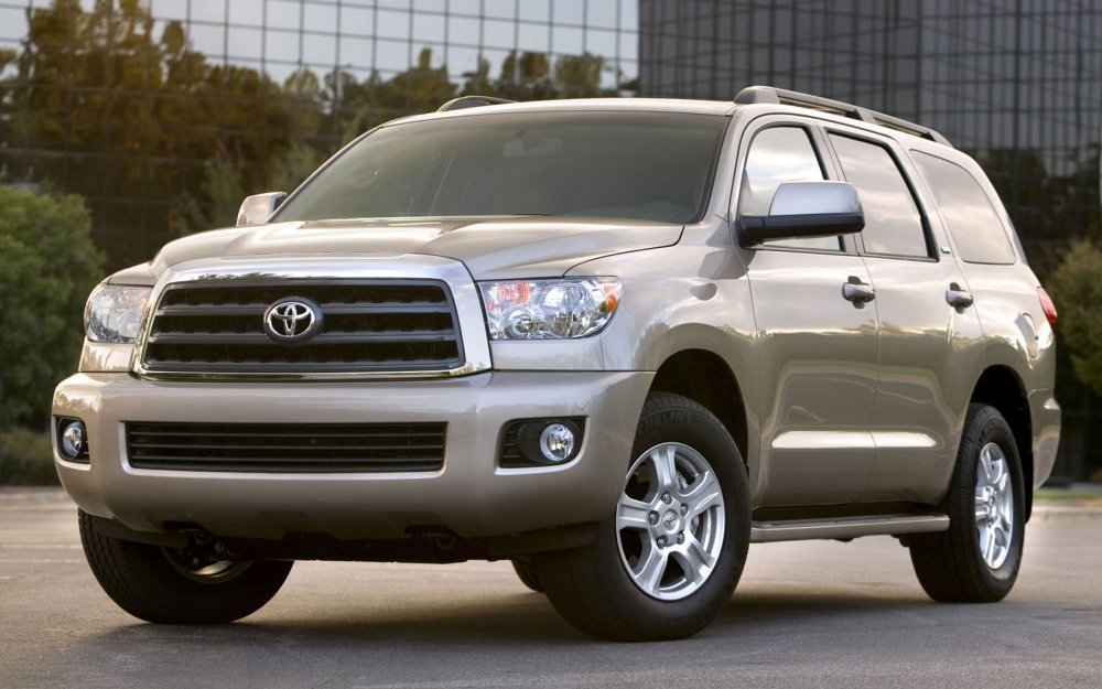 Toyota Sequoia 2015