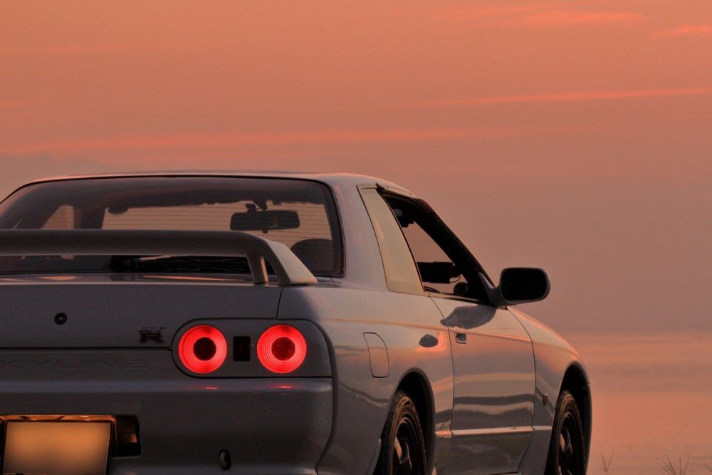 Nissan Skyline r32 JDM