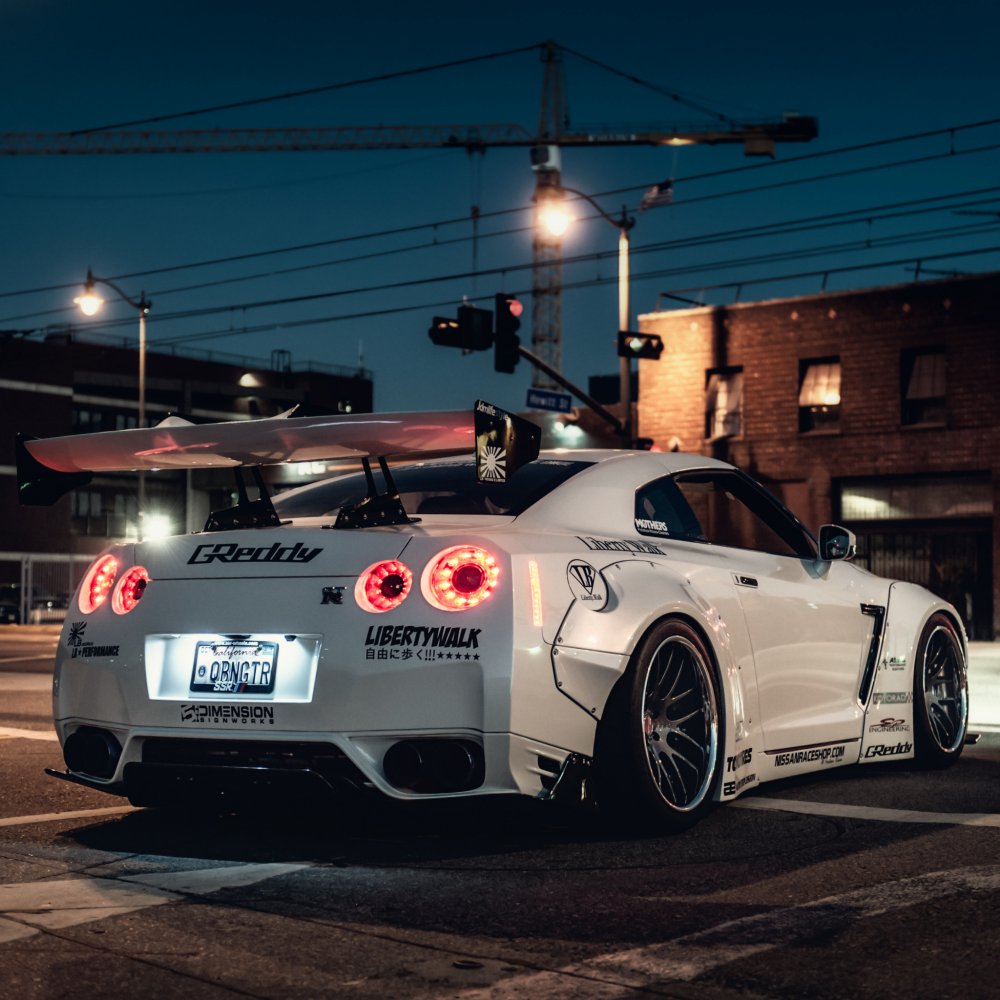 Nissan Skyline r34 aesthetic