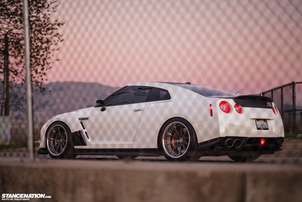 Nissan GTR r35 4к