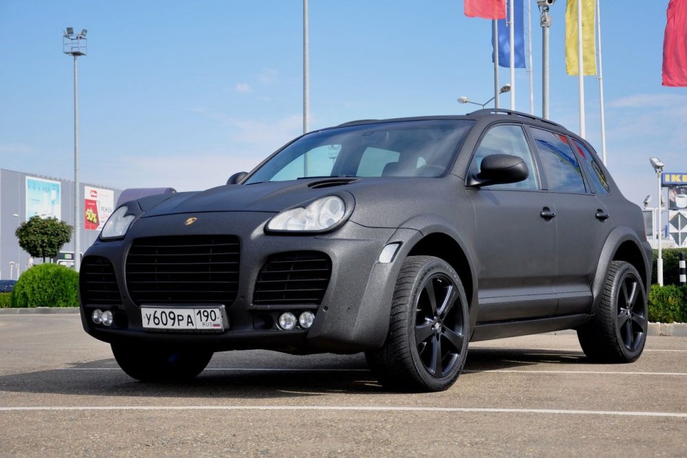 Porsche Cayenne 2004 Magnum