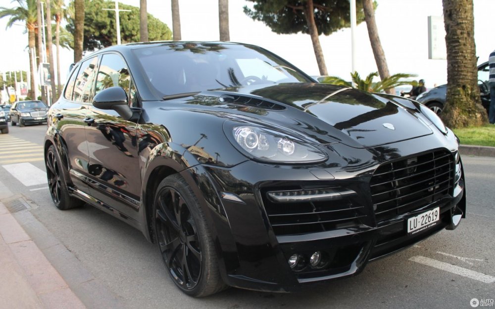 Porsche Cayenne Magnum