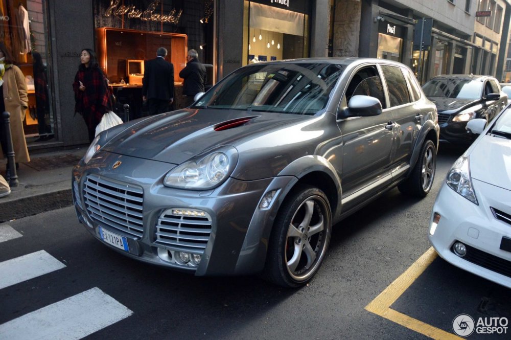 Porsche Cayenne Magnum 2005