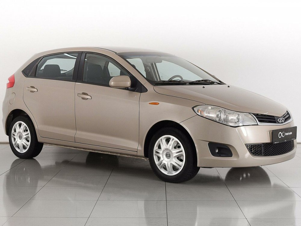 Chery very хэтчбек, 1.5 л., 2013 г.,