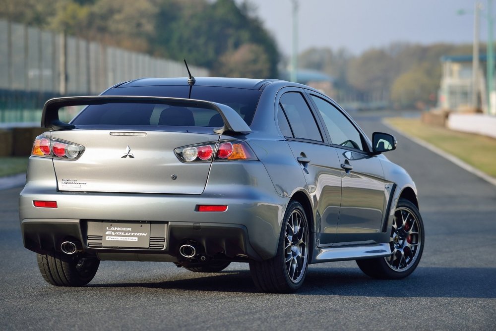 Mitsubishi Lancer Evolution 10